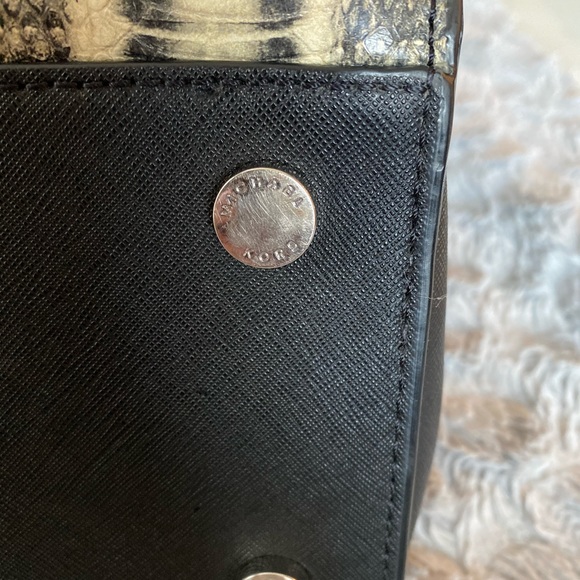 Michael Kors Snake Skin Bag - Picture 7 of 8